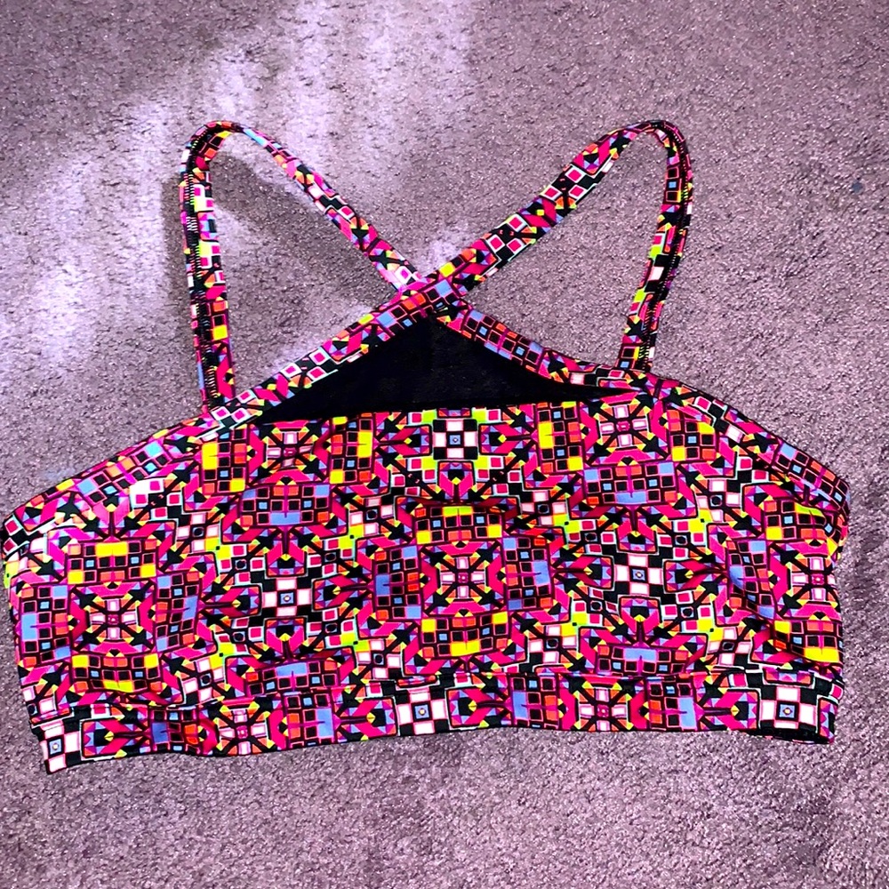 Victoria Secret Stylish Sports bra. Size L